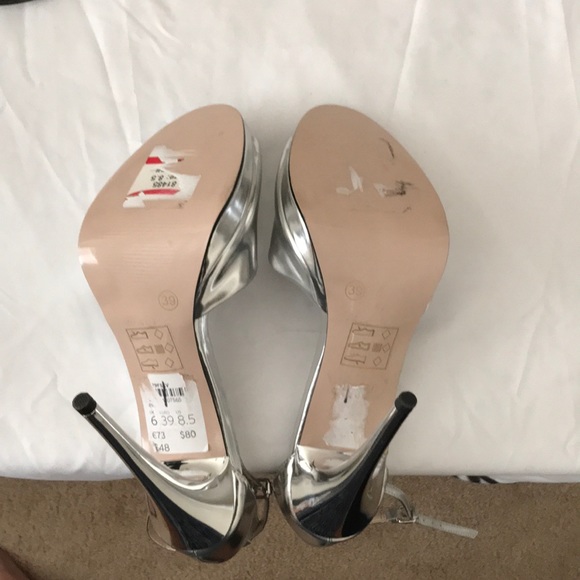 Metallic silver TopShop heels - Picture 4 of 4